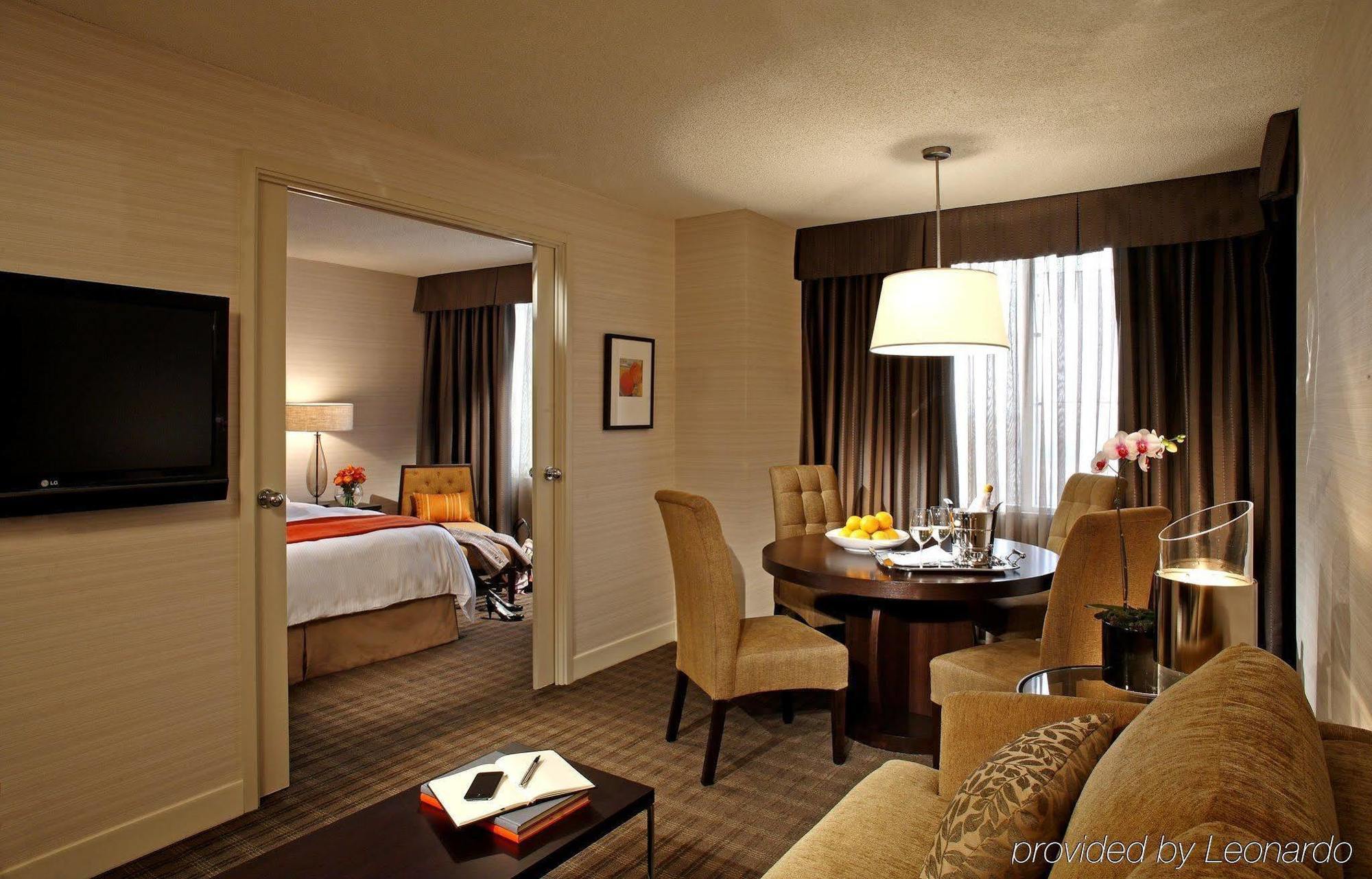 Cambridge Suites Toronto Bilik gambar